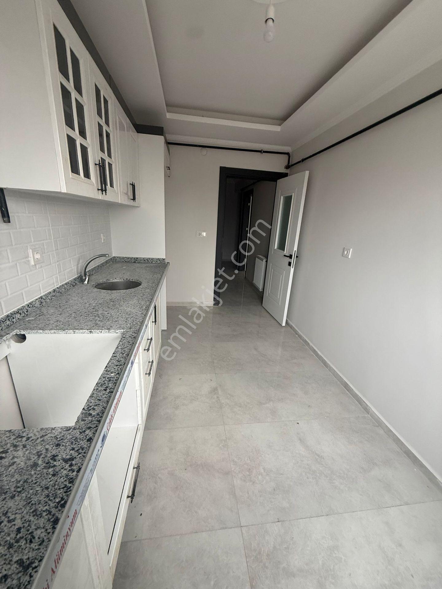 Saruhan Mahallesi Satılık ✅2+1 90m2 M2 5 Katlının 3 Katı ❇️sıfır Full Özelikli Petek Kombili - Görsel 2