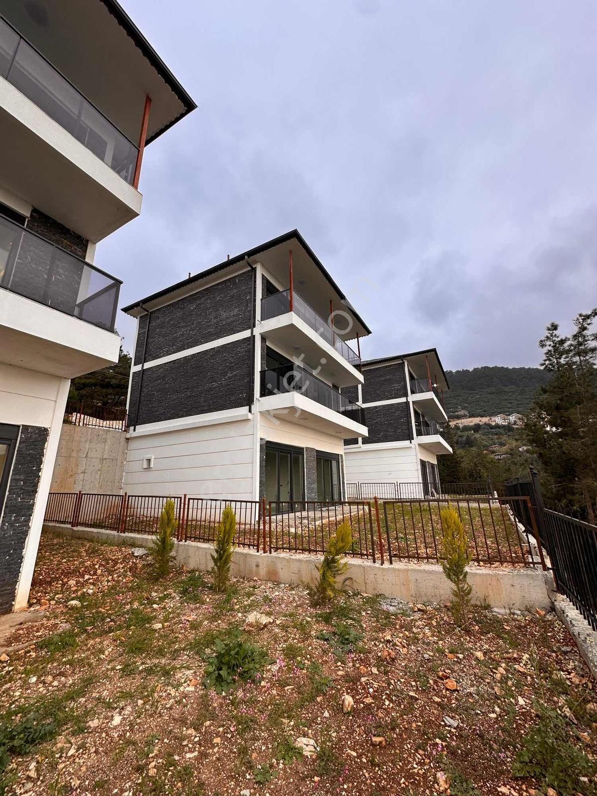 Antalya Geyikbayırında Doğa Ve Deniz Manzaralı Özel Villa - Görsel 3