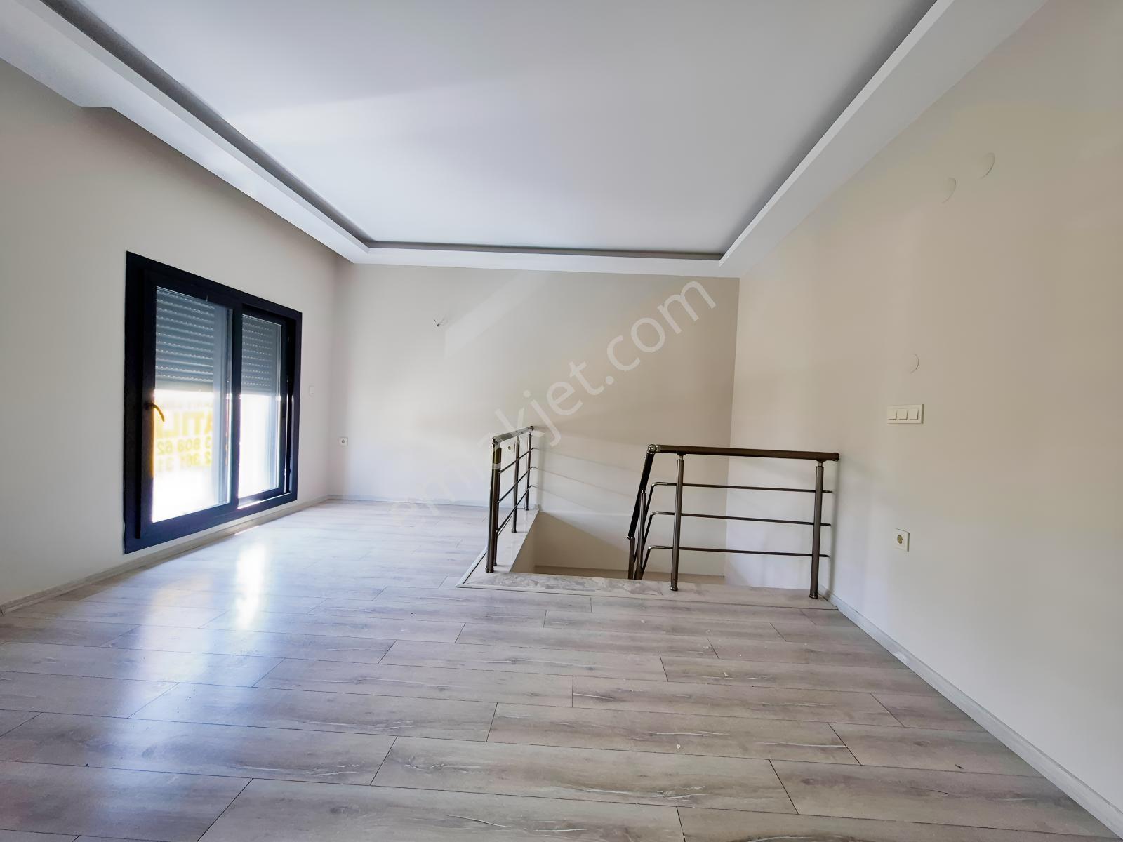 Karşıyaka Başpehlivan Karaali Cad. 4+1 Satılık Dubleks Daire Kan - Görsel 21