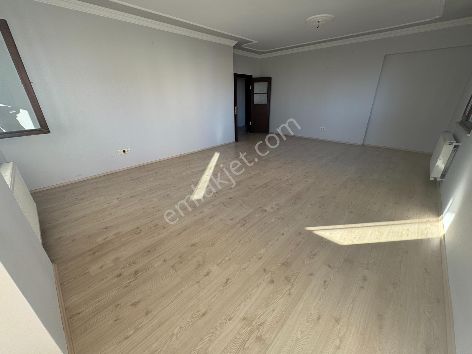 Redstone Şana Dan Çukurçayırda Merkezi Noktada Üç Cepheli 4+1 - Görsel 21