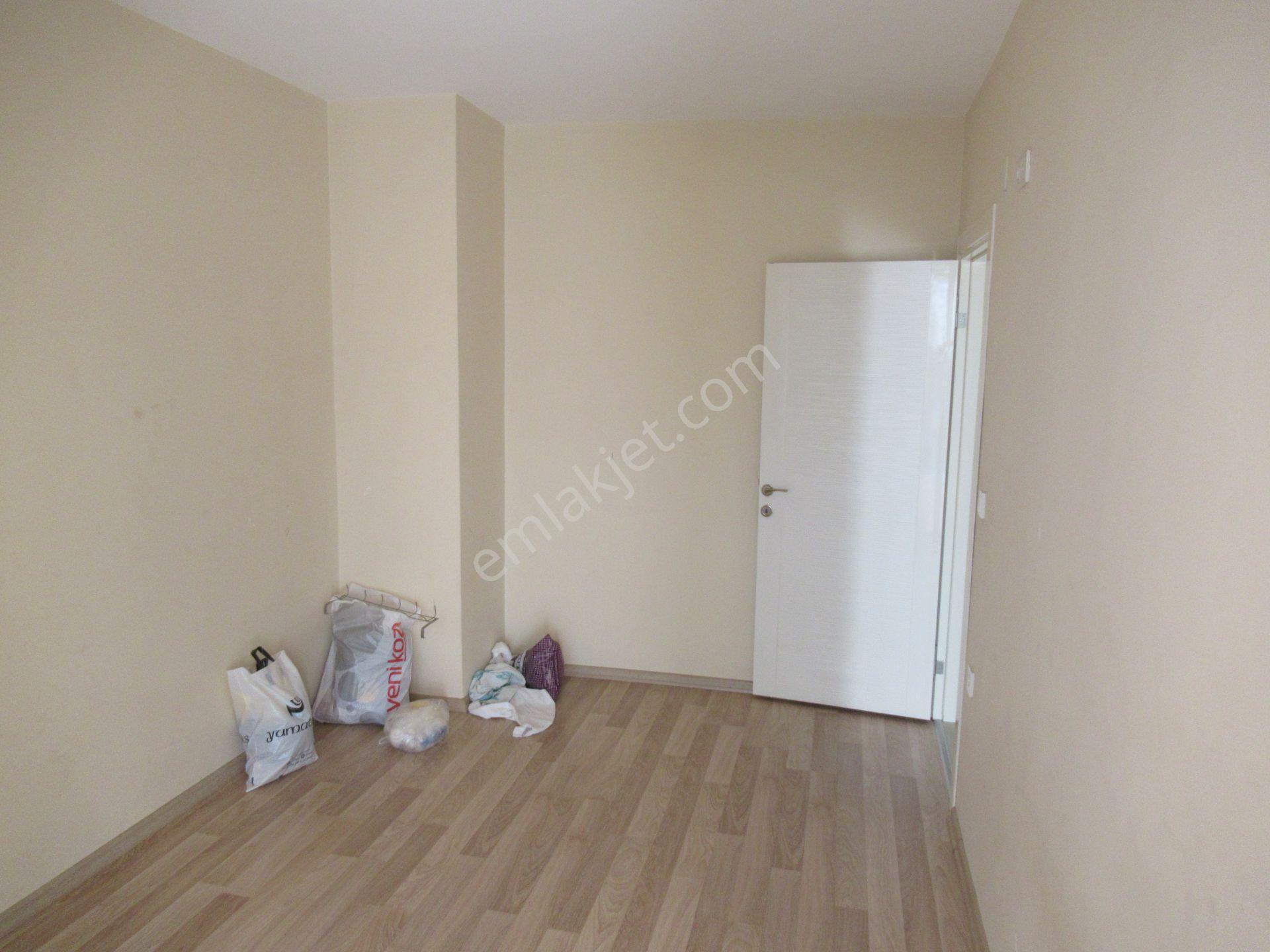Üstünkent'ten Çiftlikköy'de Üniversiteye Komşu Kiralık 1+1 Daire - Görsel 16