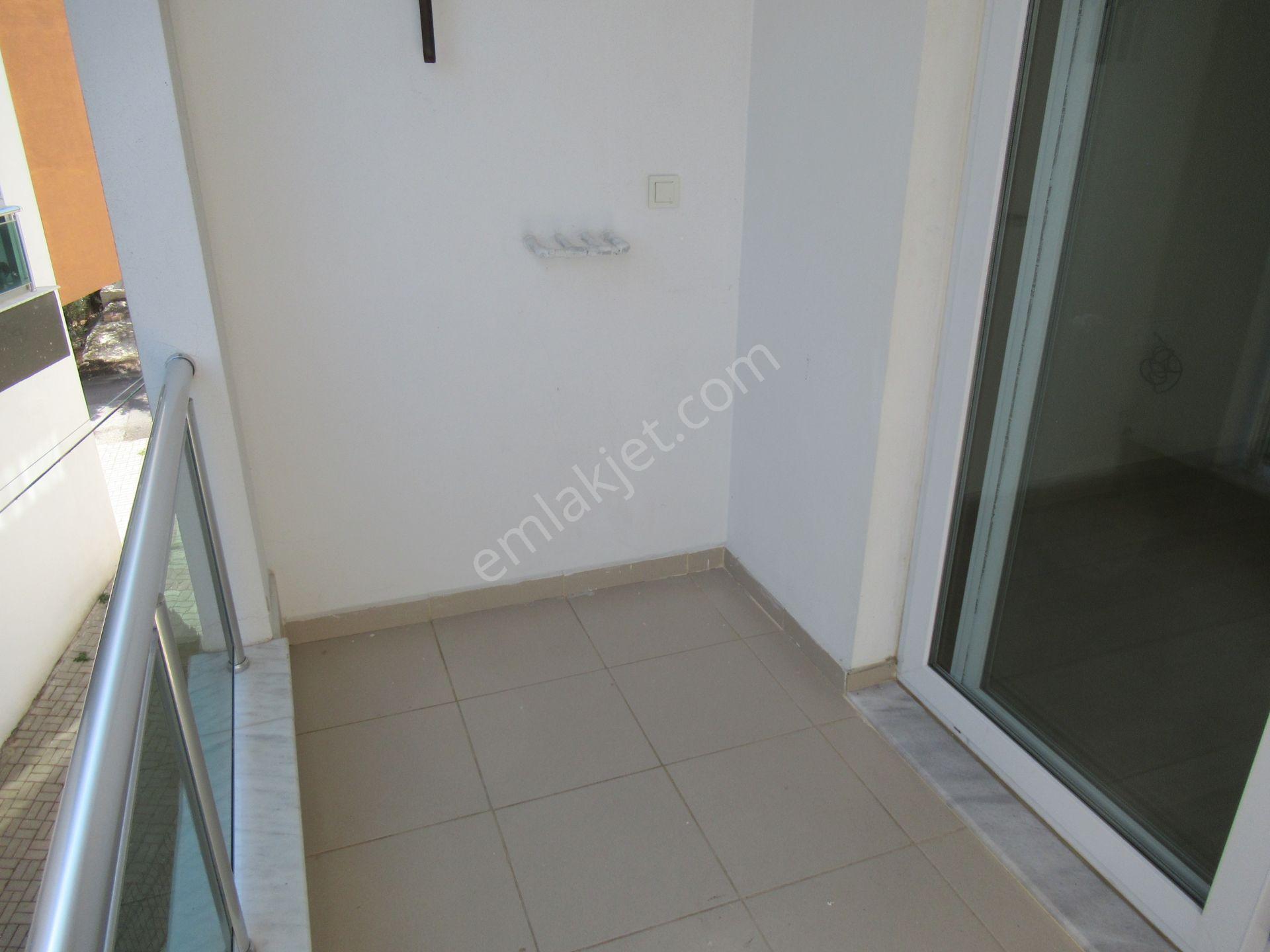 Üstünkent'ten Çiftlikköy'de Üniversiteye Komşu Kiralık 1+1 Daire - Görsel 28