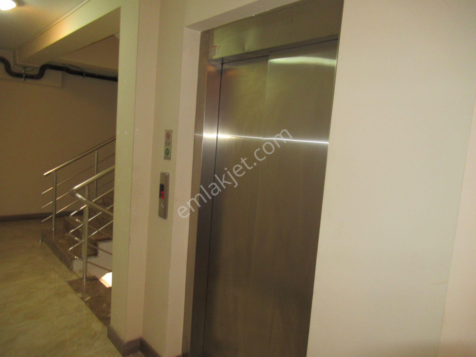 Üstünkent'ten Çiftlikköy'de Üniversiteye Komşu Kiralık 1+1 Daire - Görsel 33