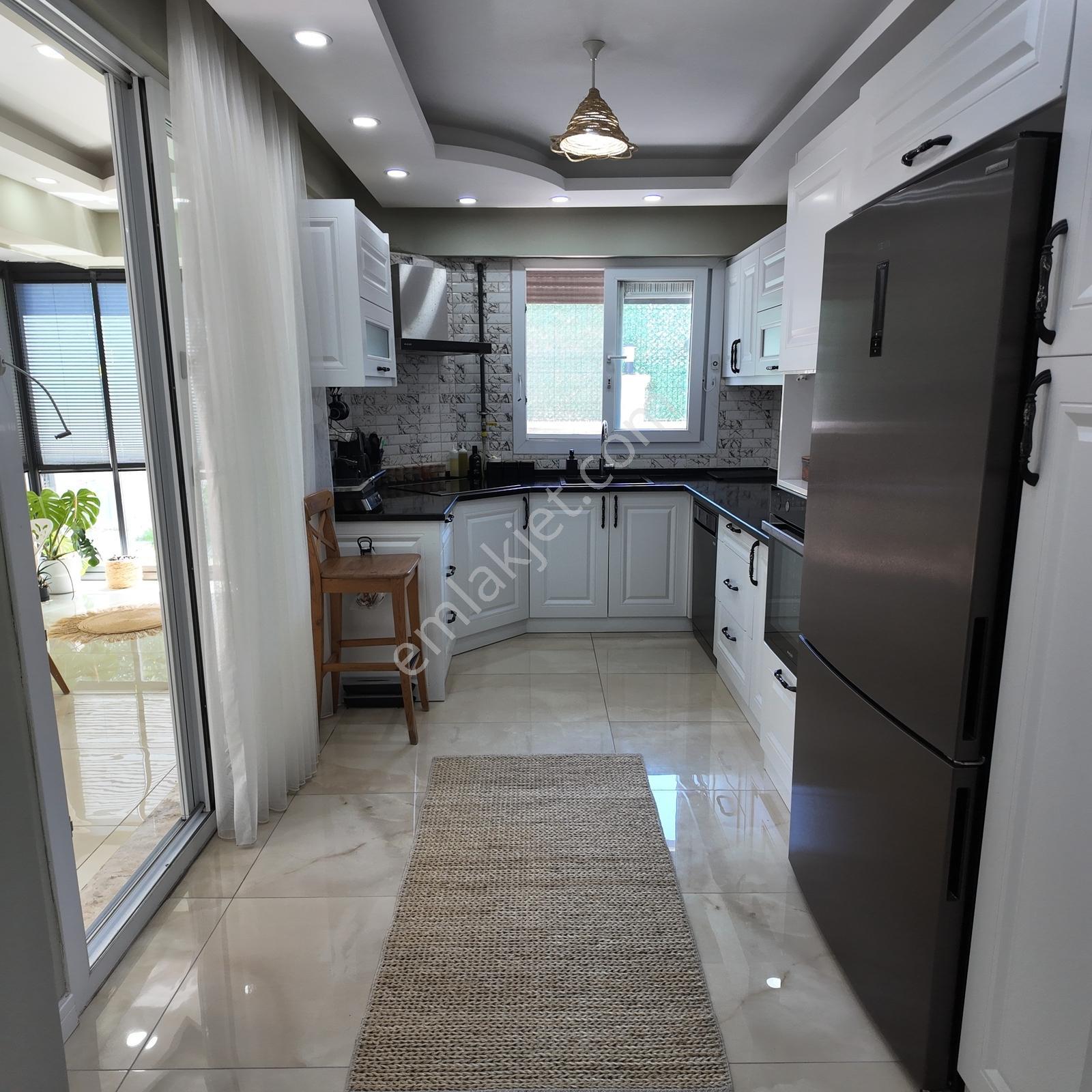 Atatürk Mahallesi Gölet Bölgesinde Satılık Tripleks Villa - Görsel 11