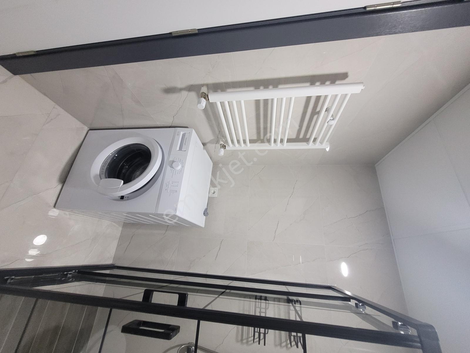 Mavi Atlastan Bulvara Yakın Eşyalı Kiralık 1+1 Daire - Görsel 11
