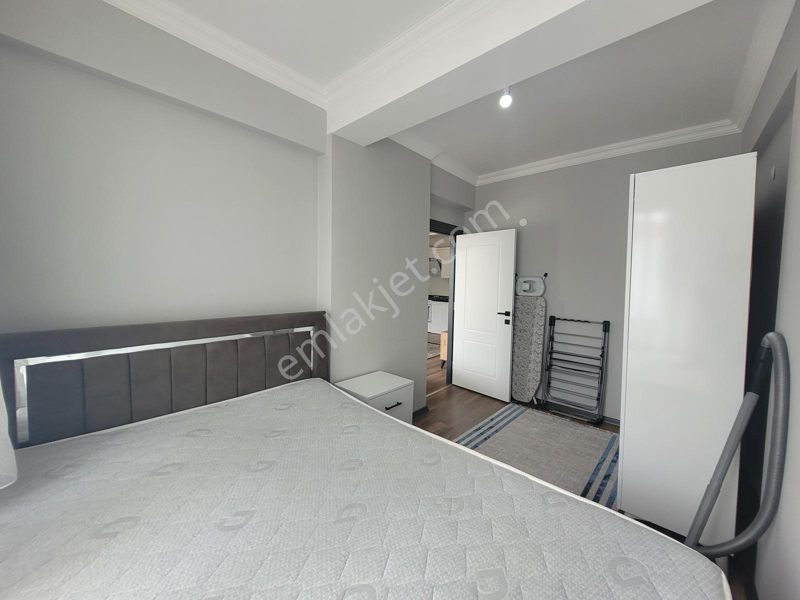 Mavi Atlastan Bulvara Yakın Eşyalı Kiralık 1+1 Daire - Görsel 4