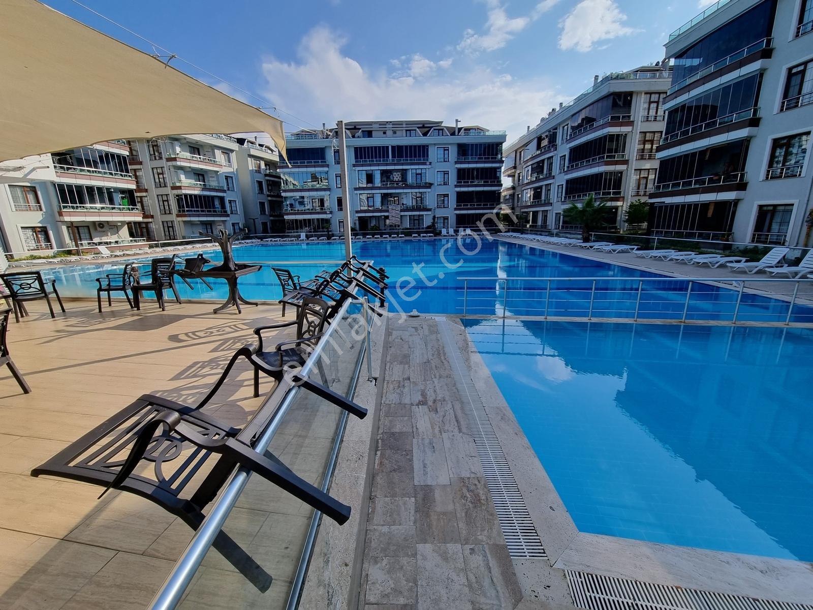 Denize Sıfır Ekşioğlu City De Arakat Eşyalı 1+1 Fırsat Daire - Görsel 11