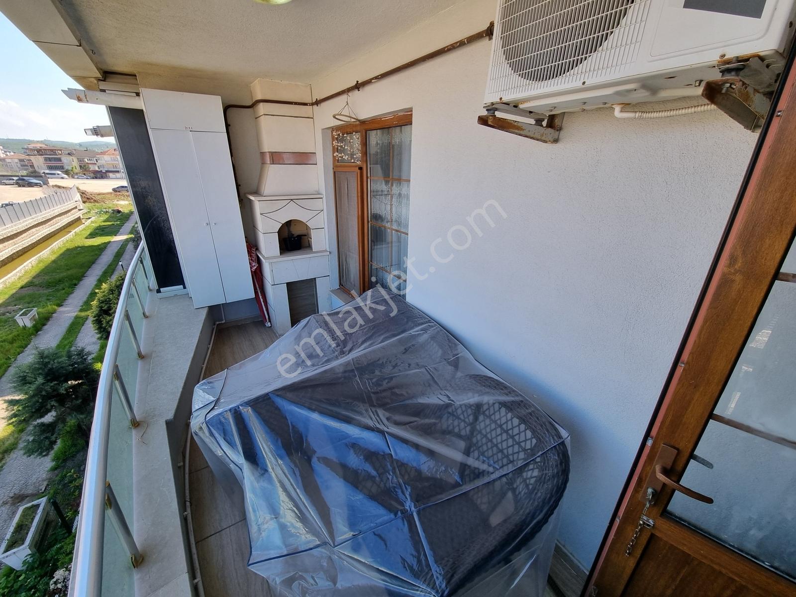 Denize Sıfır Ekşioğlu City De Arakat Eşyalı 1+1 Fırsat Daire - Görsel 10