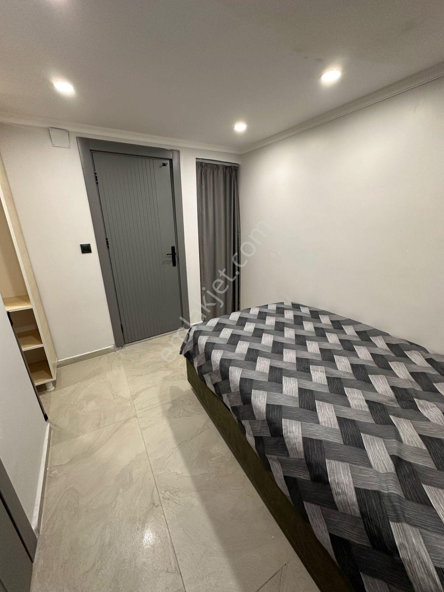 Adana Özal Bulvarında Aksa Gaza Yakın Full Eşyalı Kiralık 1+1 !!! Açıklama Okuyalım Lütfen!! - Görsel 14