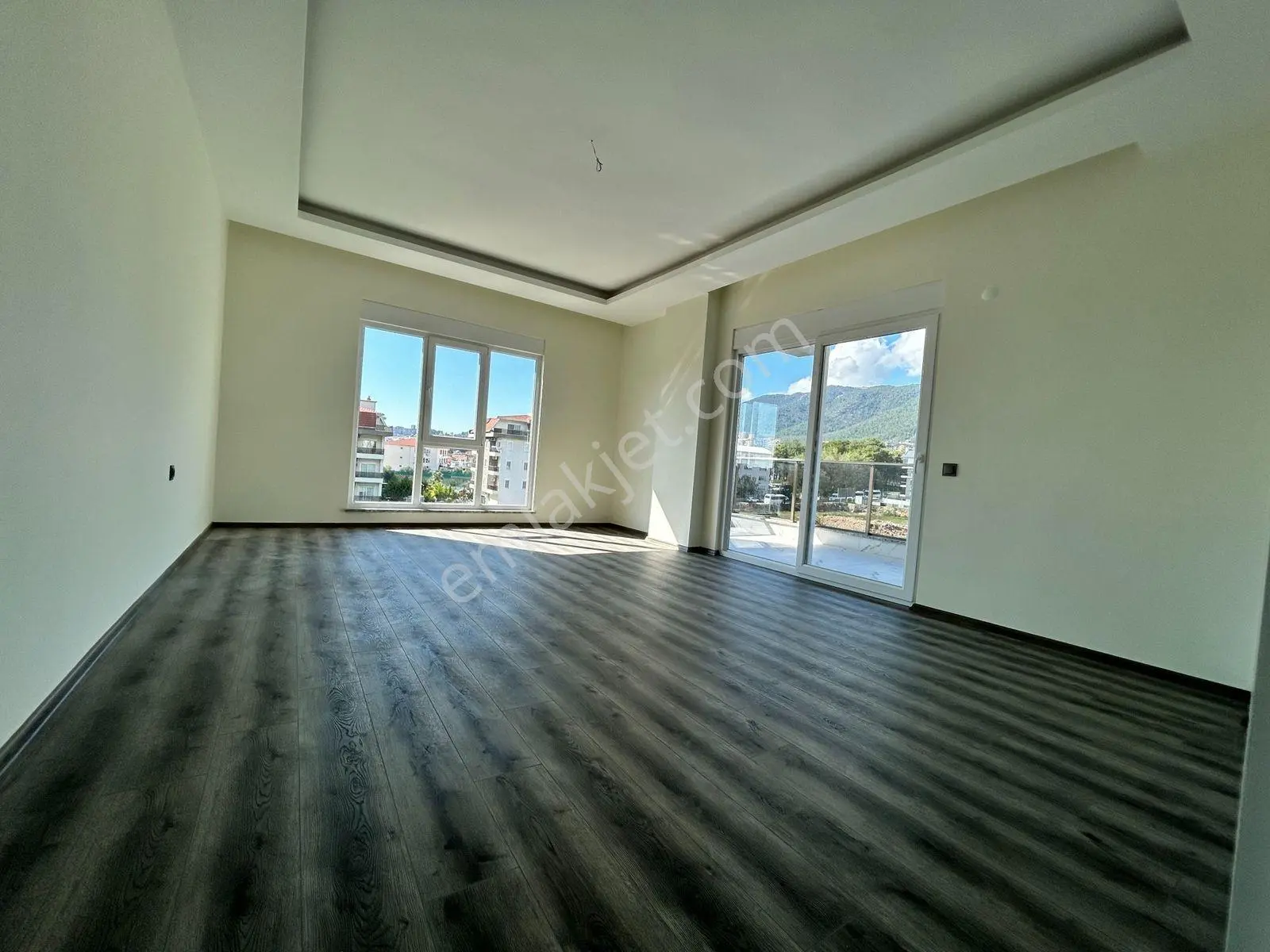 Alanya Obada Sıfır Aktiviteli Site İçerisinde 210 M2 4+1 Dubleks - Görsel 2