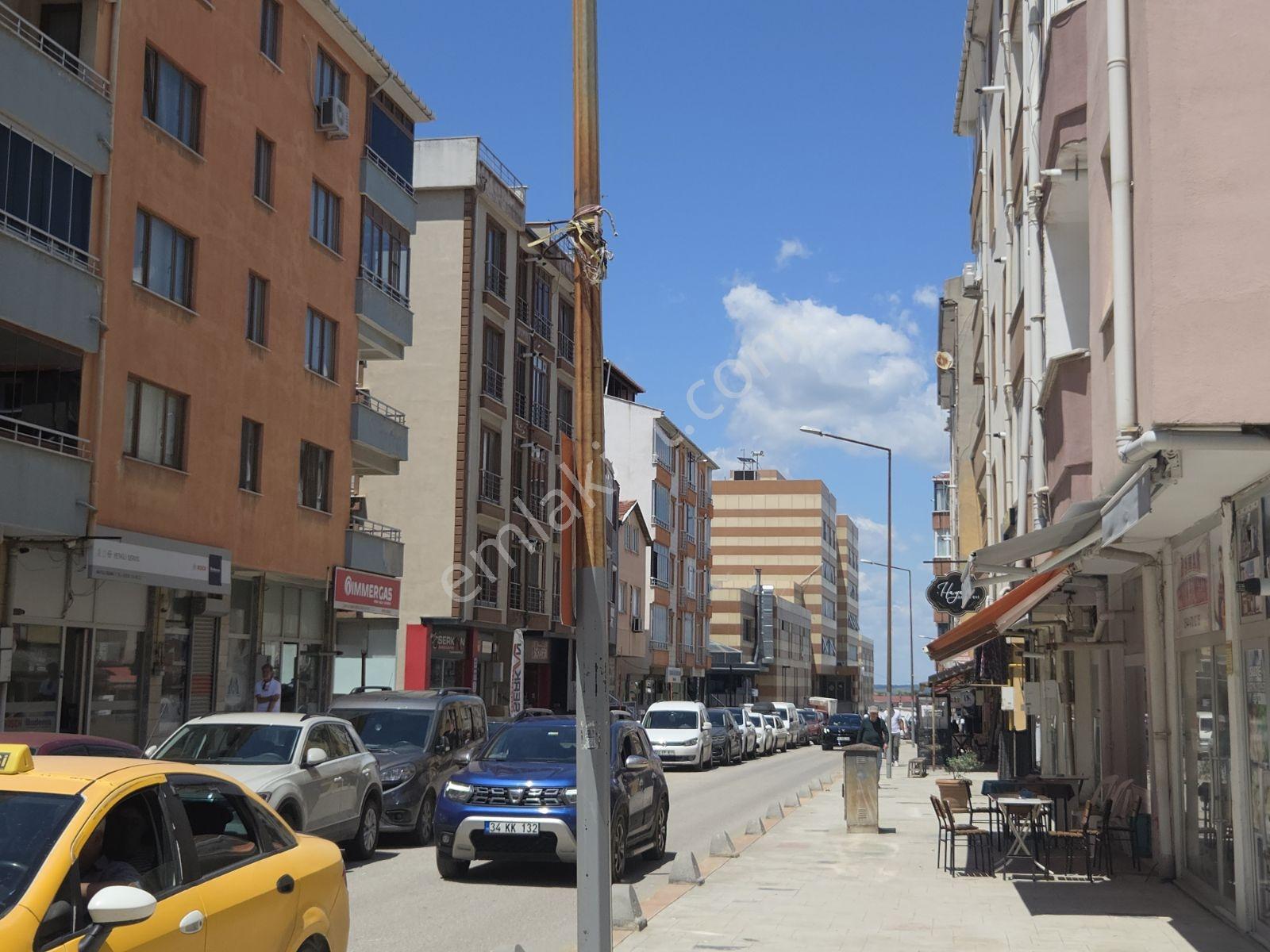 Keşan Ykarı Zaferiye Mah.ilyas Bey Caddesi'nde Satılık 2+0 Daire - Görsel 28