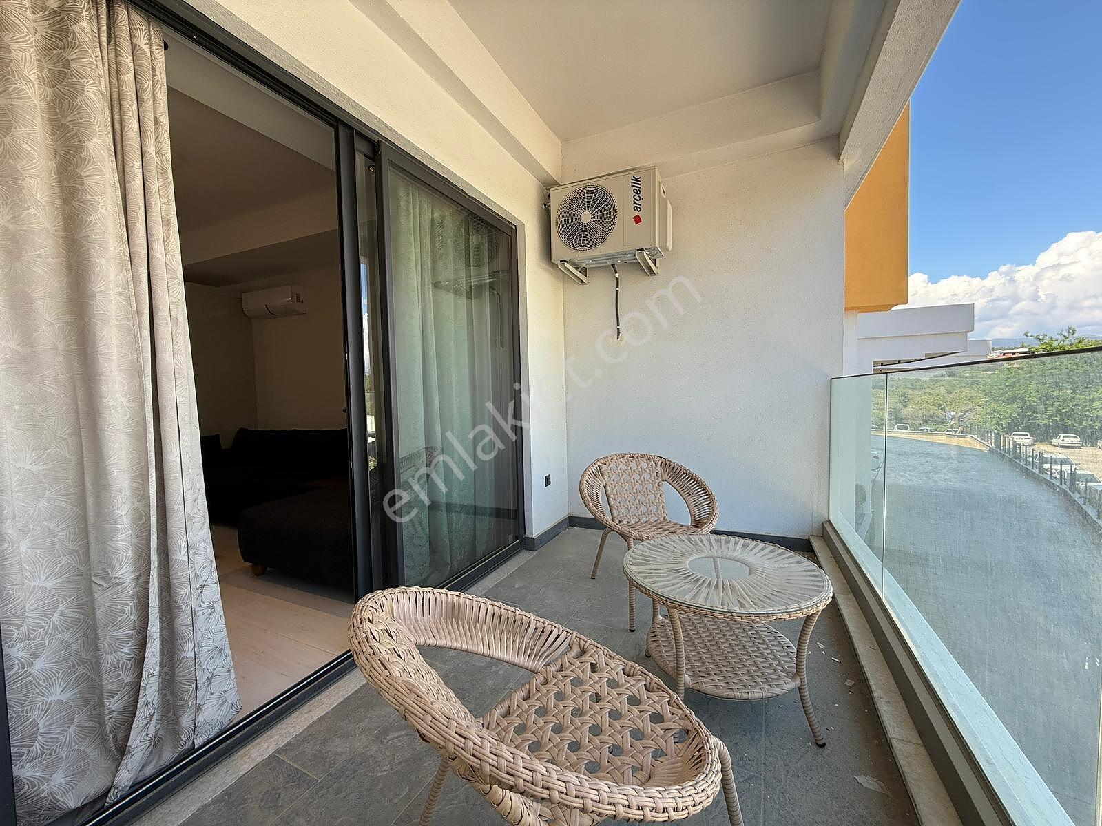 Azura World'de Dağ Manzaralı Eşyalı Kiralık Daire | Tekce - Görsel 4