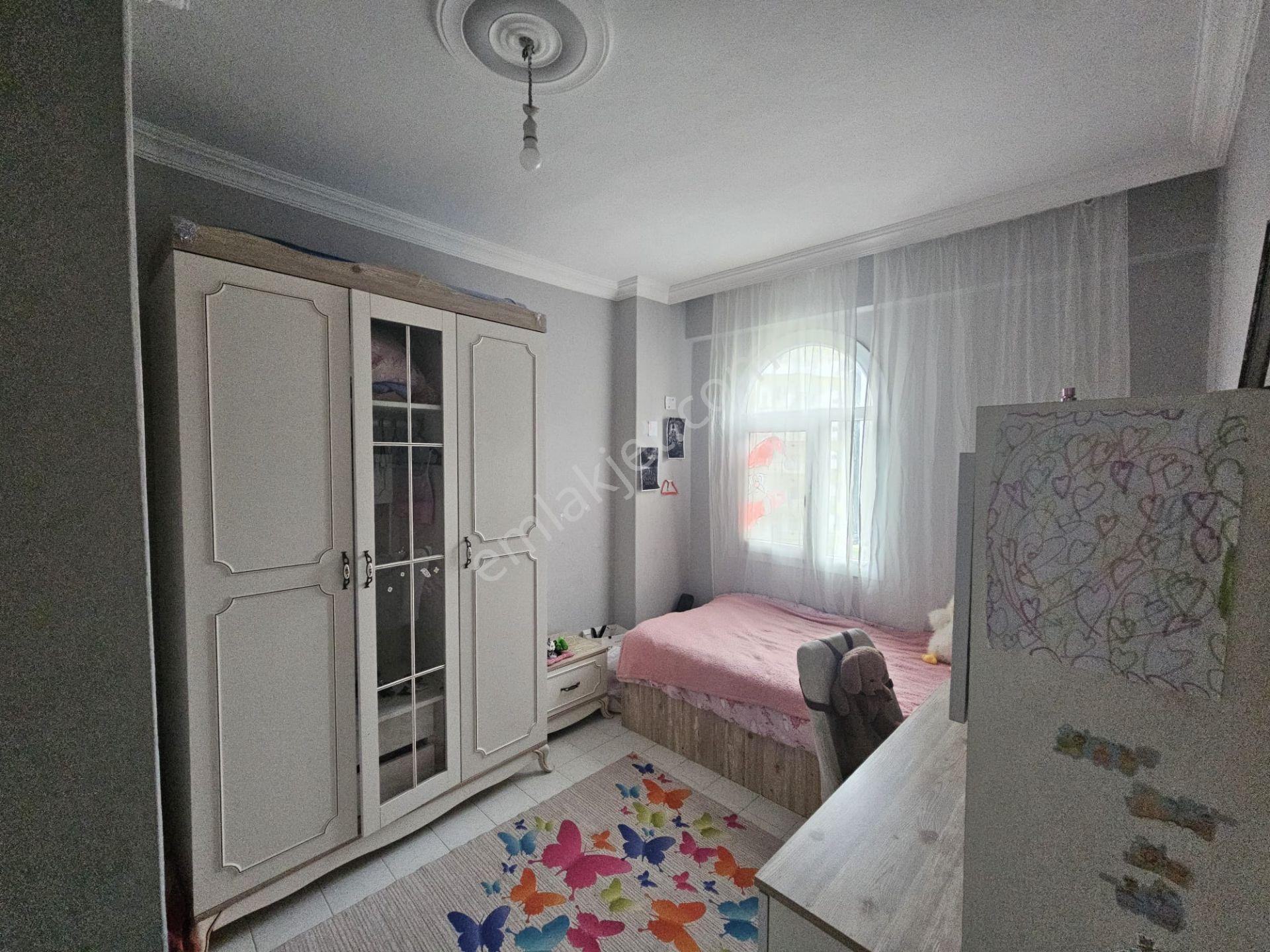 Karınca'dan Tece'de Havuzlu Sitede Merkezi Konumda Eşyalı 3+1 - Görsel 15