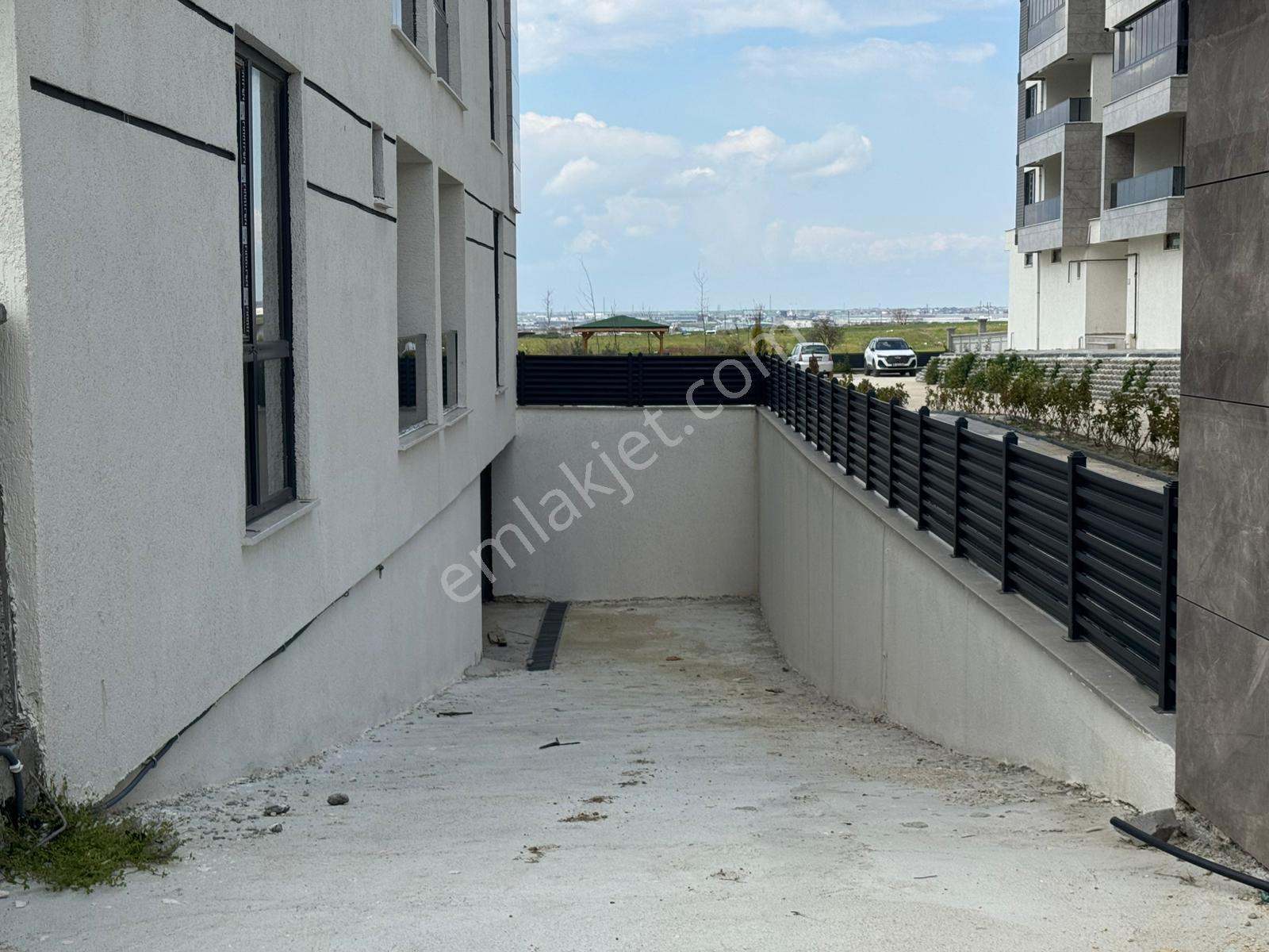 Mer-pa İnş.çerkezköy_tepe'de Site İçerisinde_ Arakat Sıfır 3+1 - Görsel 32