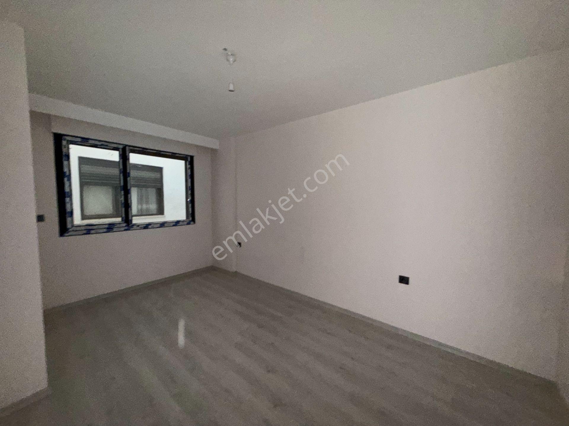 Seferihisar Şehir Merkezinde 90 M² Geniş Kullanımlı Sıfır 2+1 Ara Kat Daire - Görsel 11