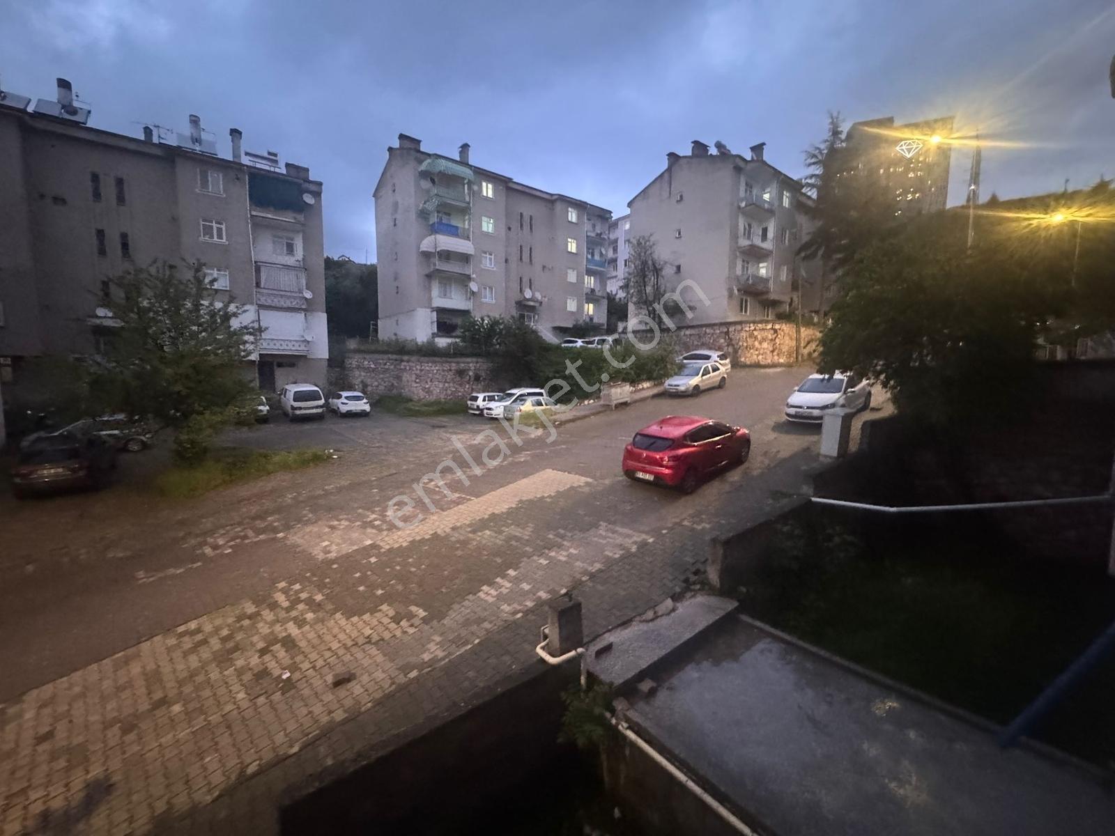 Esentepe Bahçelıevler'de 3+1 Çıft Cephelı Çıft Balkonlu Kıralık - Görsel 16