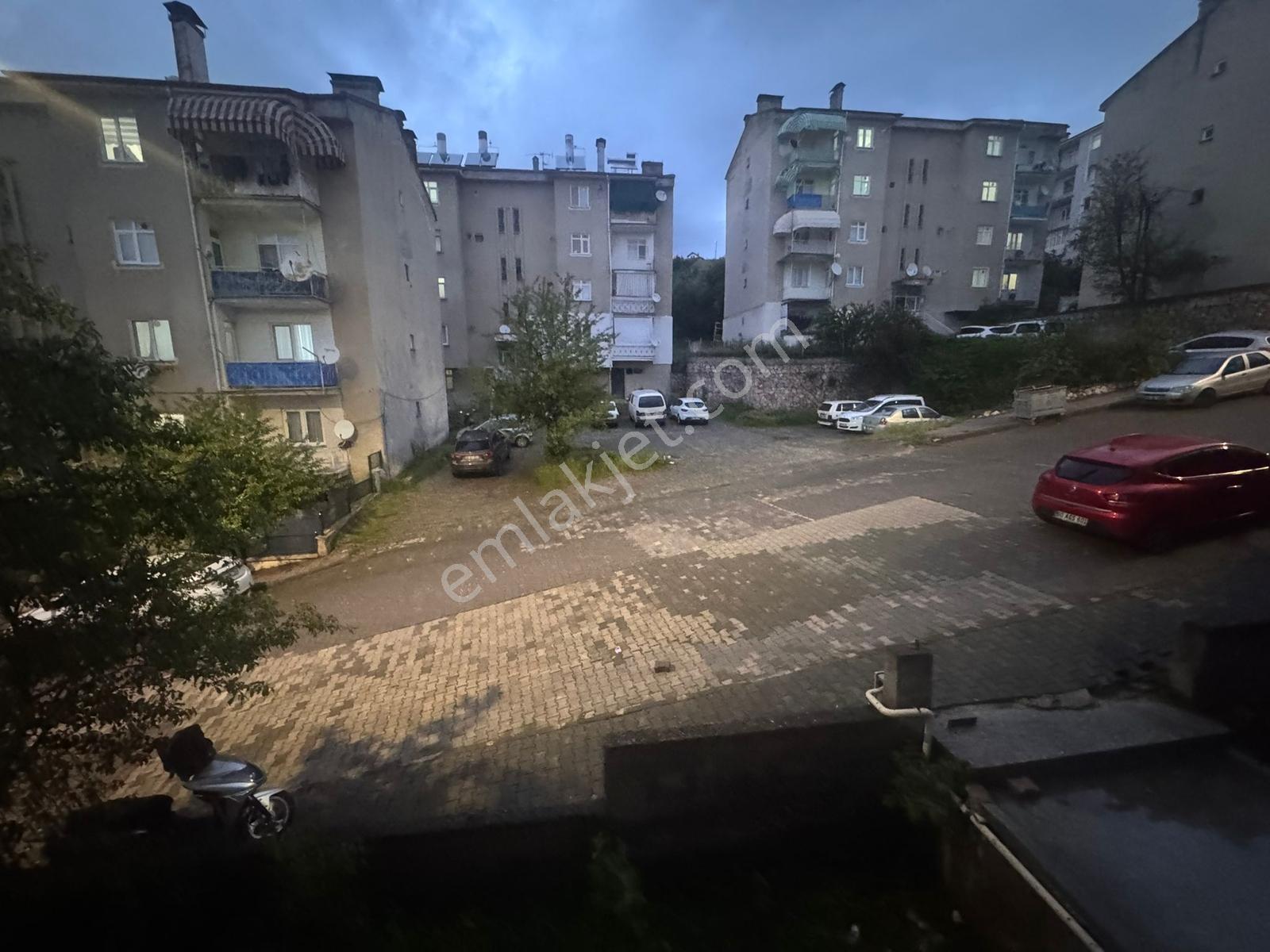 Esentepe Bahçelıevler'de 3+1 Çıft Cephelı Çıft Balkonlu Kıralık - Görsel 10