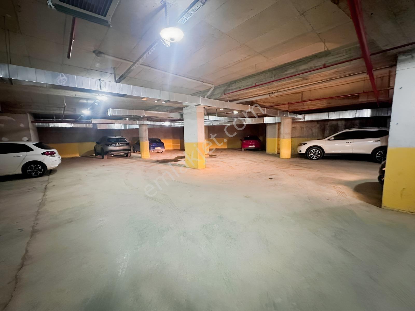 Pendik Velibaba Mh. Cadde Üzeri Site İçi Satılık 2+1 Daire - Görsel 24