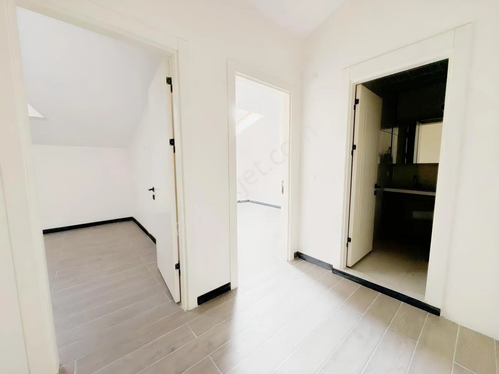 İncek Mah. Satılık 2+1 Lüx Yapılı Dublex Yeni Bina Daire