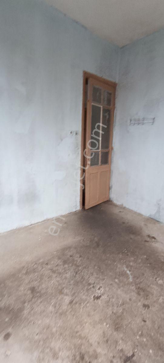 Konak Merkezde 110 M2 Deniz Manzara Büyük Komple Ev Kiralıktır - Görsel 35
