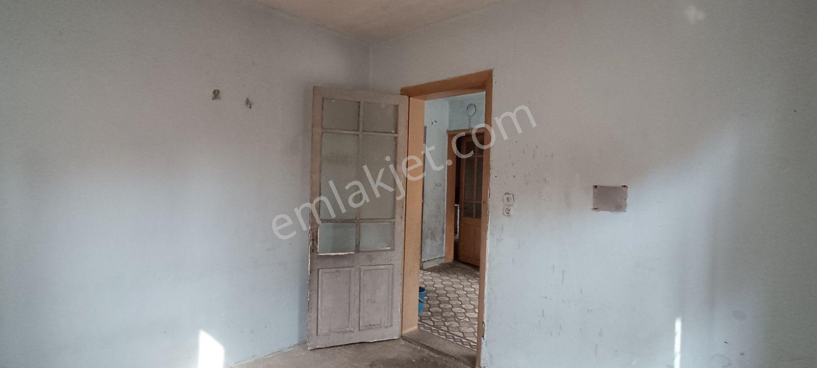 Konak Merkezde 110 M2 Deniz Manzara Büyük Komple Ev Kiralıktır - Görsel 34