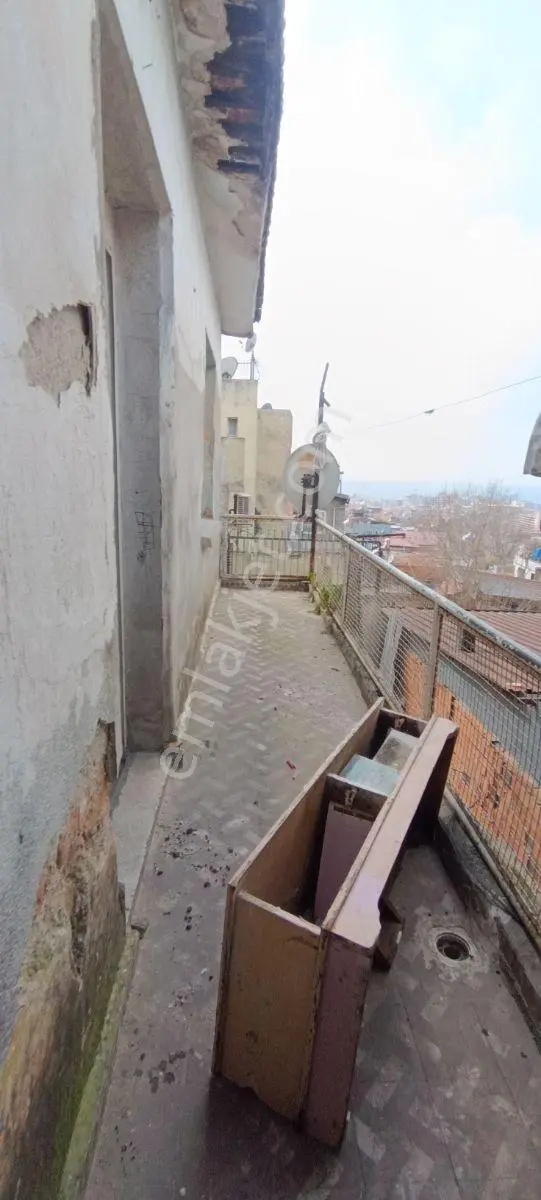 Konak Merkezde 110 M2 Deniz Manzara Büyük Komple Ev Kiralıktır - Görsel 5