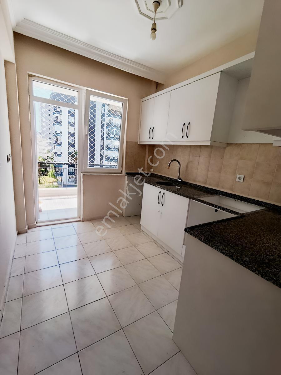 Konyaaltı Pınarbaşı Mahallesi Safir Bahçe Sitesinde Kiralık 3+1 - Görsel 4