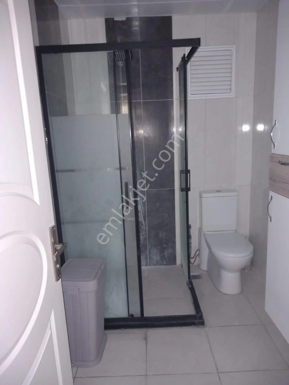 Sanatoryum Cad.yakını Full Eşyalı 3+1 110m2 - Görsel 6