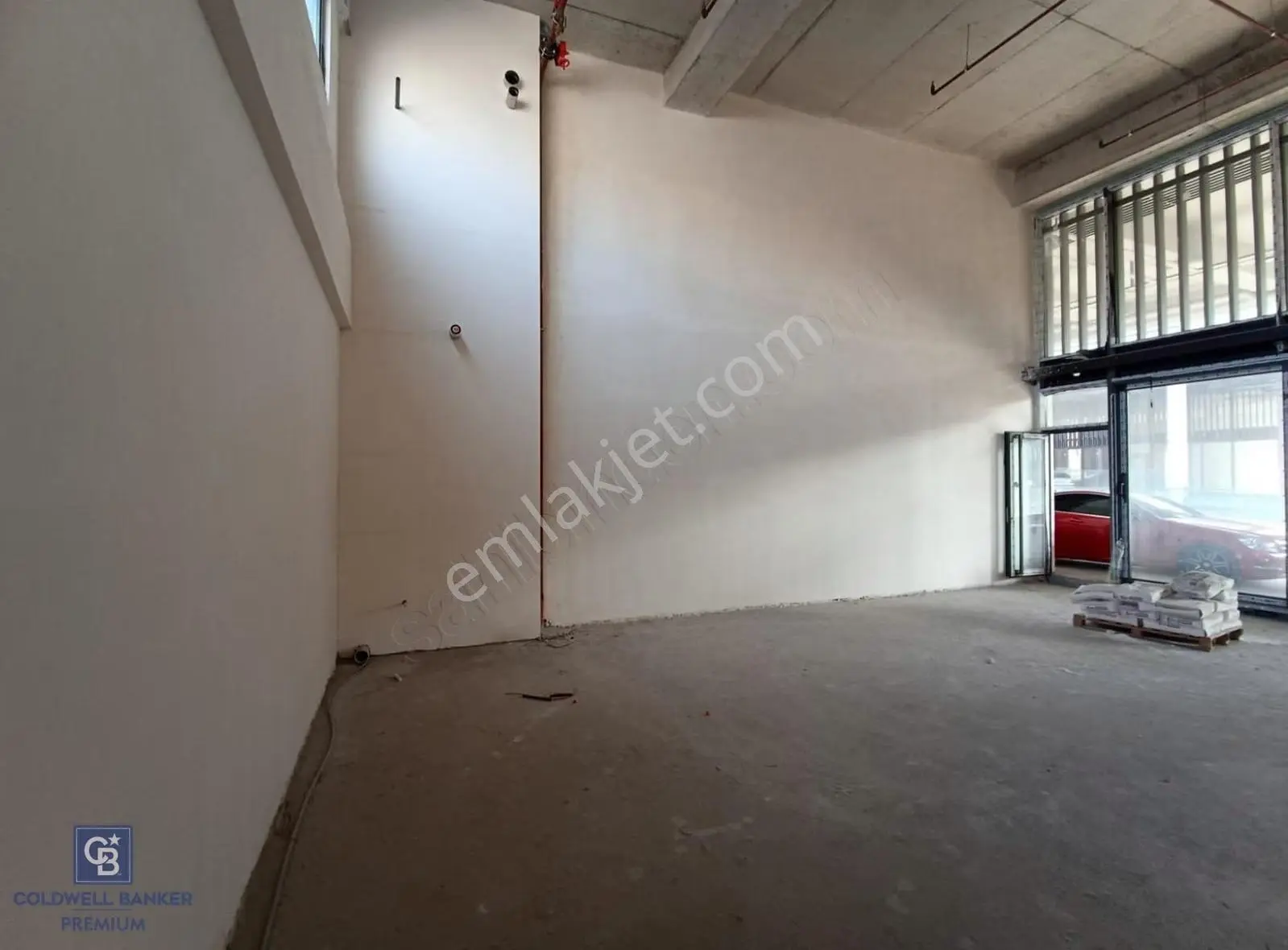 Otorite Şaşmaz'da 80 M2 Kiralık Dükkan - Görsel 5