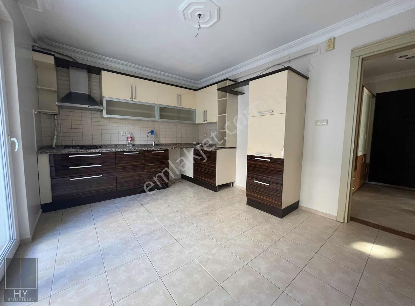 Hly Gayrimenkulden Sütlüce Mahallesinde 3+1 Kiralık Daire - Görsel 12