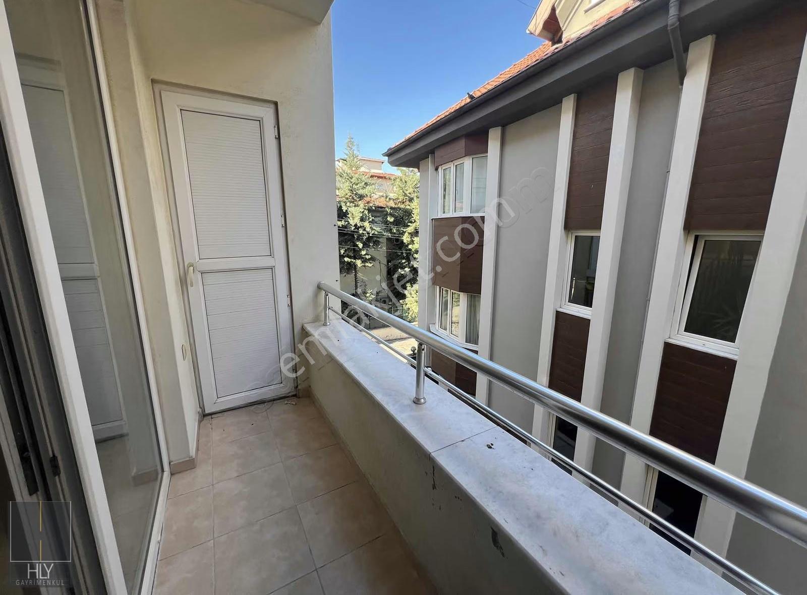Hly Gayrimenkulden Sütlüce Mahallesinde 3+1 Kiralık Daire - Görsel 13