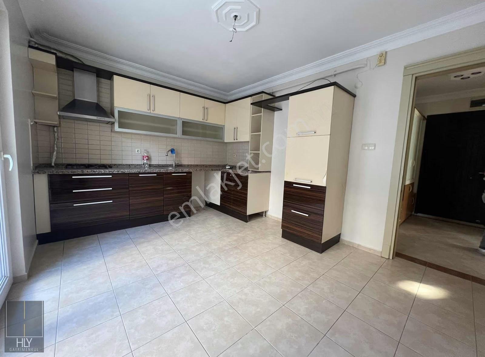 Hly Gayrimenkulden Sütlüce Mahallesinde 3+1 Kiralık Daire - Görsel 24
