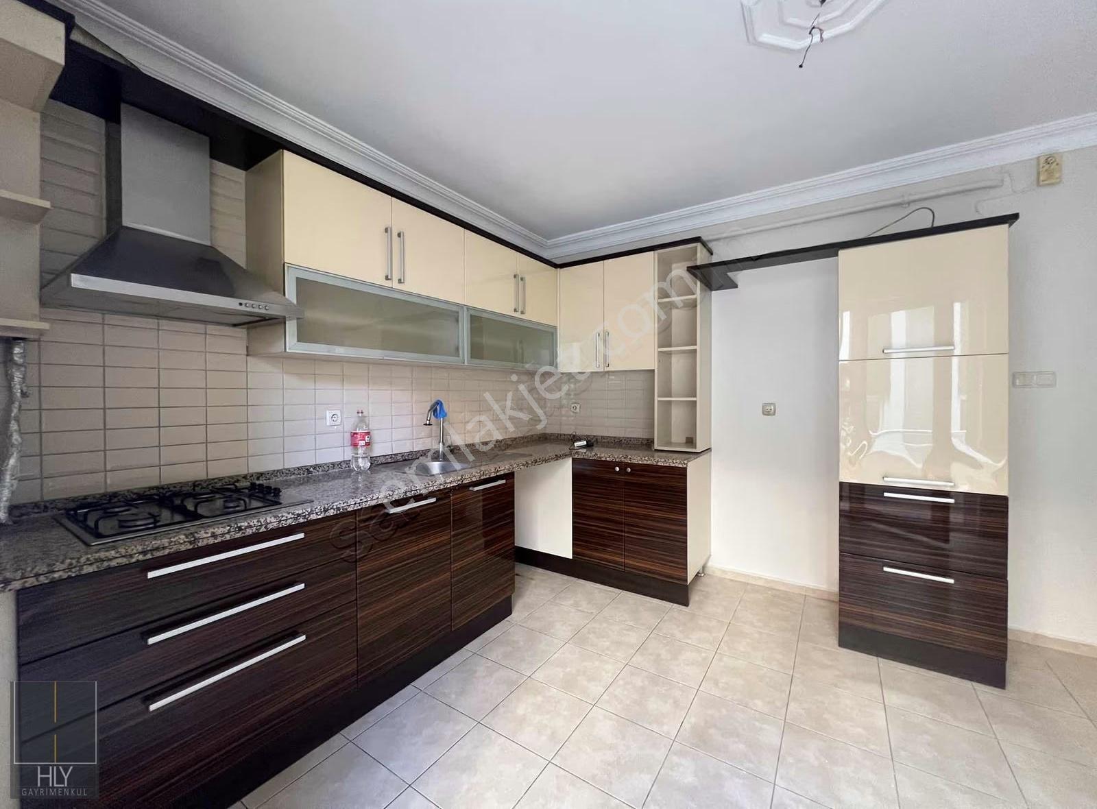 Hly Gayrimenkulden Sütlüce Mahallesinde 3+1 Kiralık Daire - Görsel 21