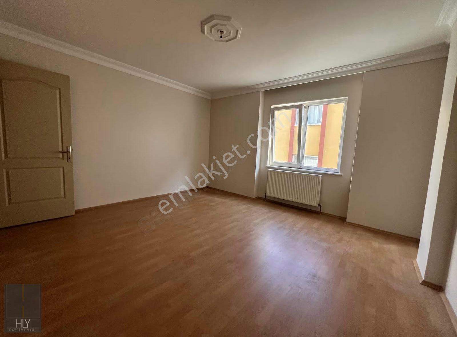 Hly Gayrimenkulden Sütlüce Mahallesinde 3+1 Kiralık Daire - Görsel 3