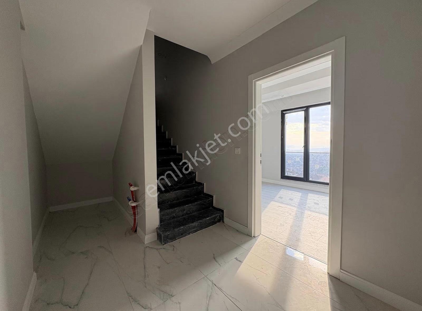 Kocaeli İzmit Yeni Mah De Havuzlu Sitede 3+165 M2 Satılık Daire - Görsel 11