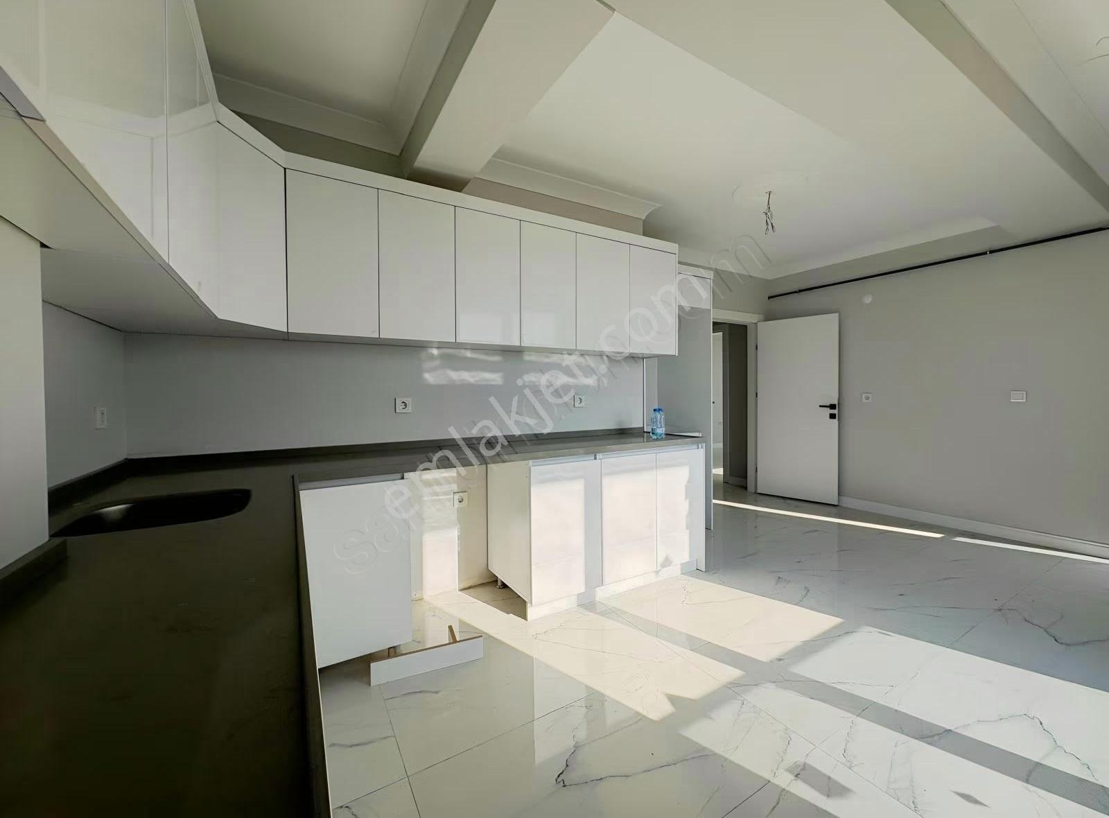 Kocaeli İzmit Yeni Mah De Havuzlu Sitede 3+165 M2 Satılık Daire - Görsel 12