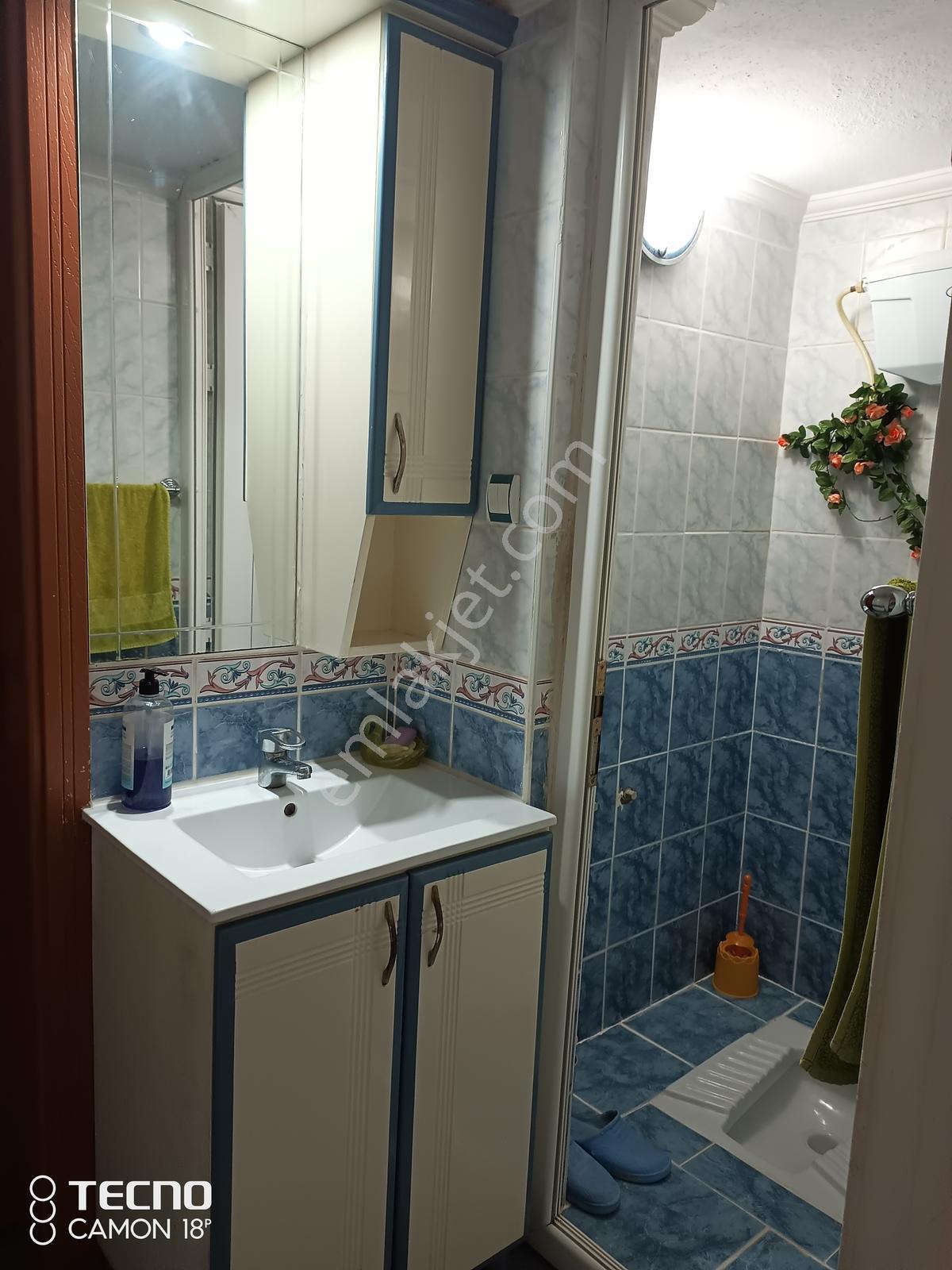 Kardeşköy De Satılık Bahçeli Tripleks Villa 408 Metrekare - Görsel 4