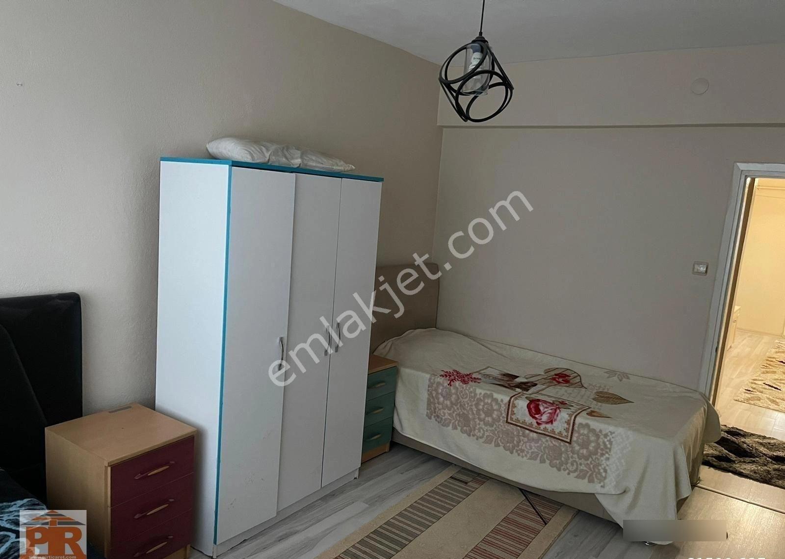 Orhangazi Caddesinde 3+1 Eşyalı Kiralık Daire - Görsel 9