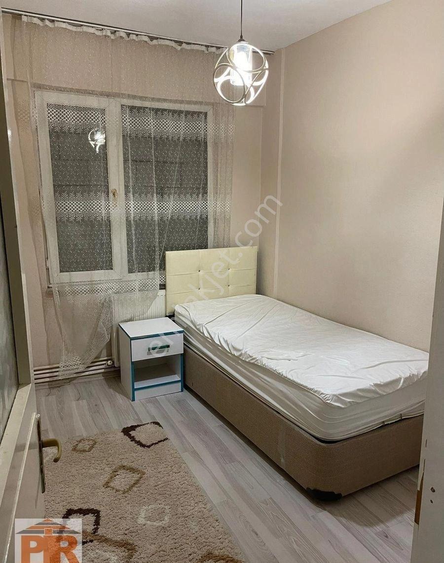 Orhangazi Caddesinde 3+1 Eşyalı Kiralık Daire - Görsel 5