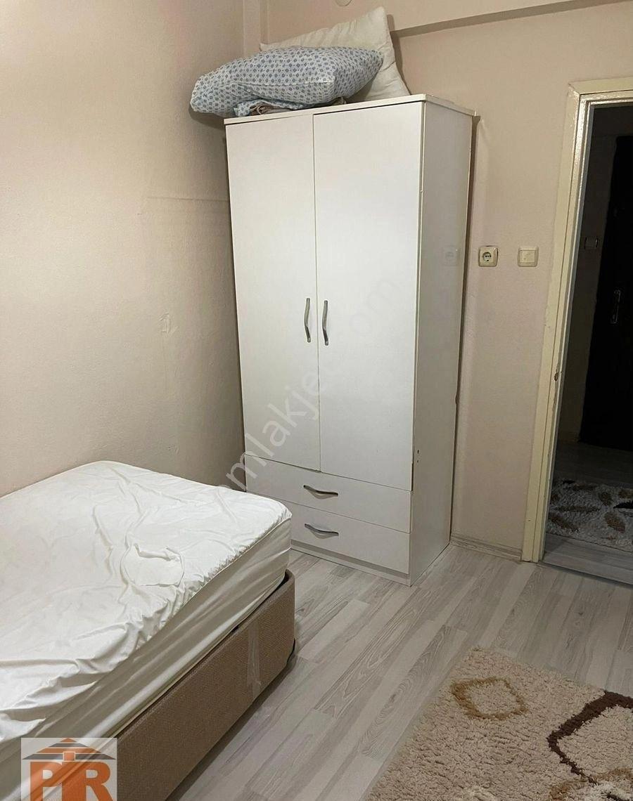 Orhangazi Caddesinde 3+1 Eşyalı Kiralık Daire - Görsel 4