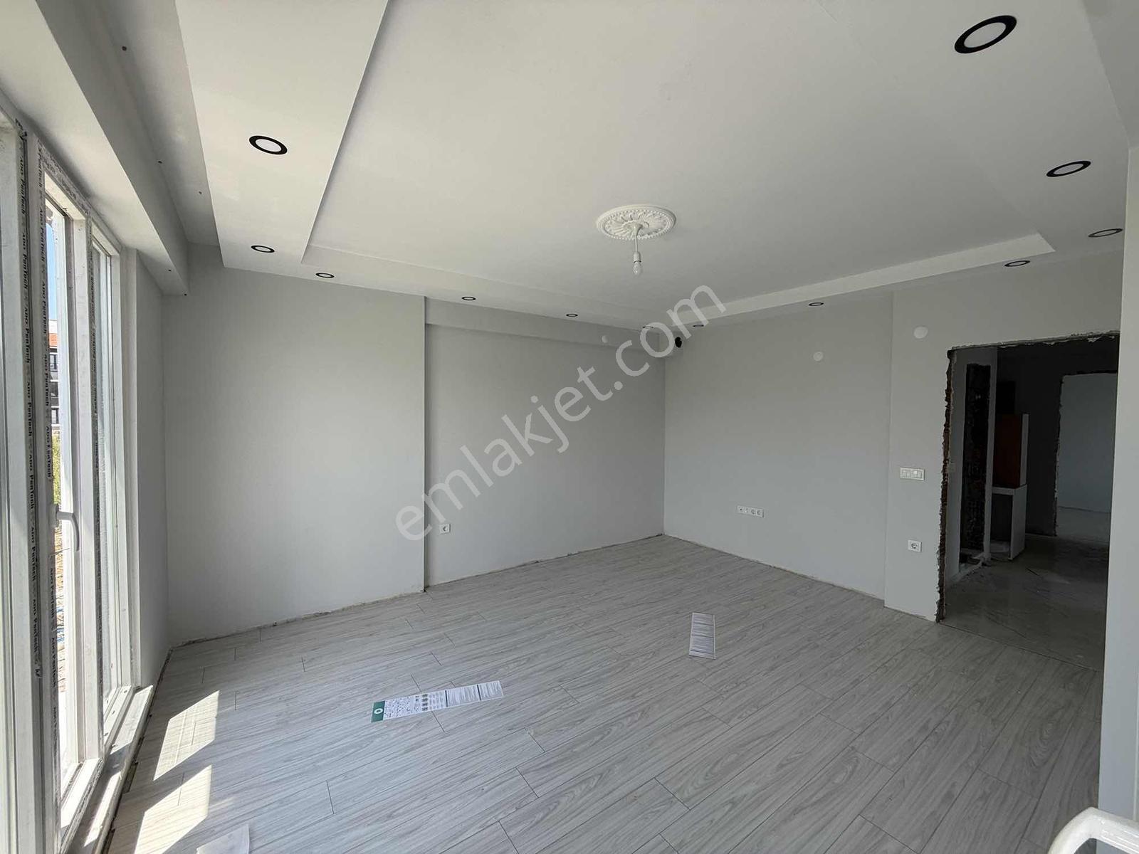 Site İçerisinde Çift Cephe 2+1 Ferah Daire - Görsel 7
