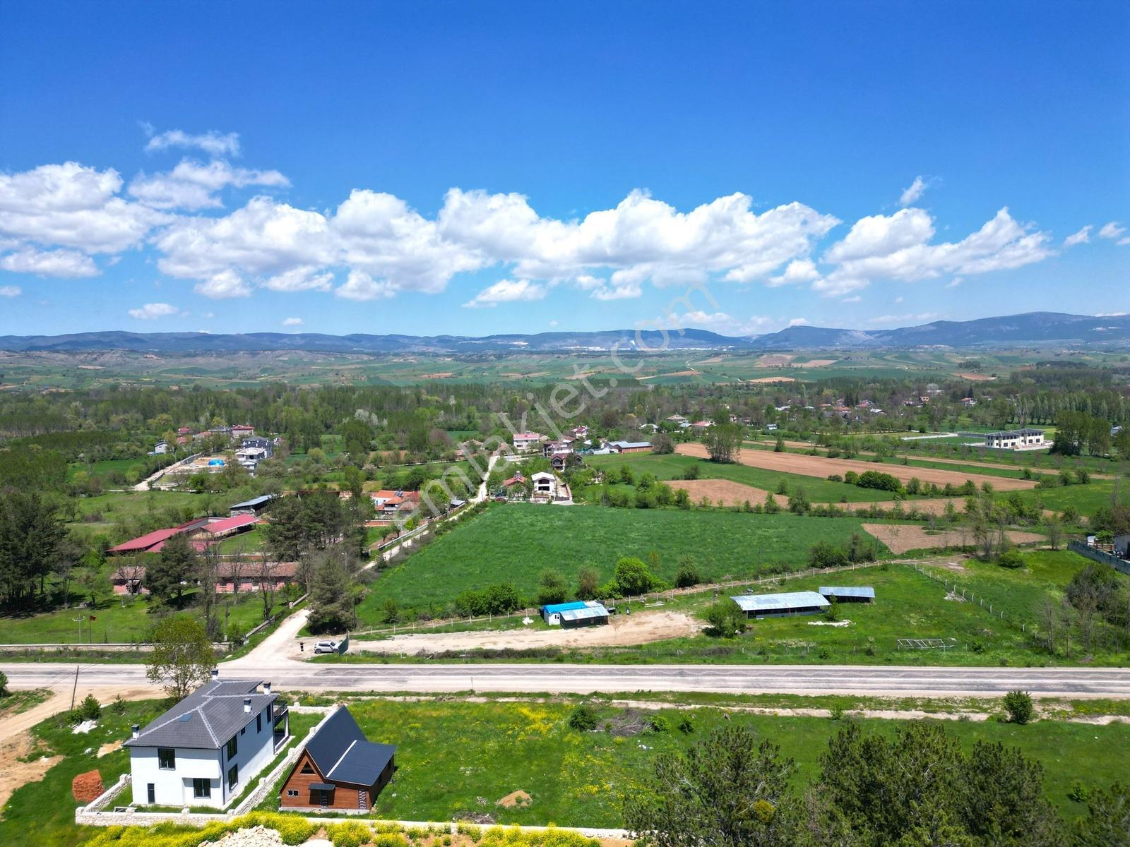 Garanti Emlak'tan Gölköy'de, Ana Yola Cepheli 375 M² İmarlı Arsa - Görsel 15
