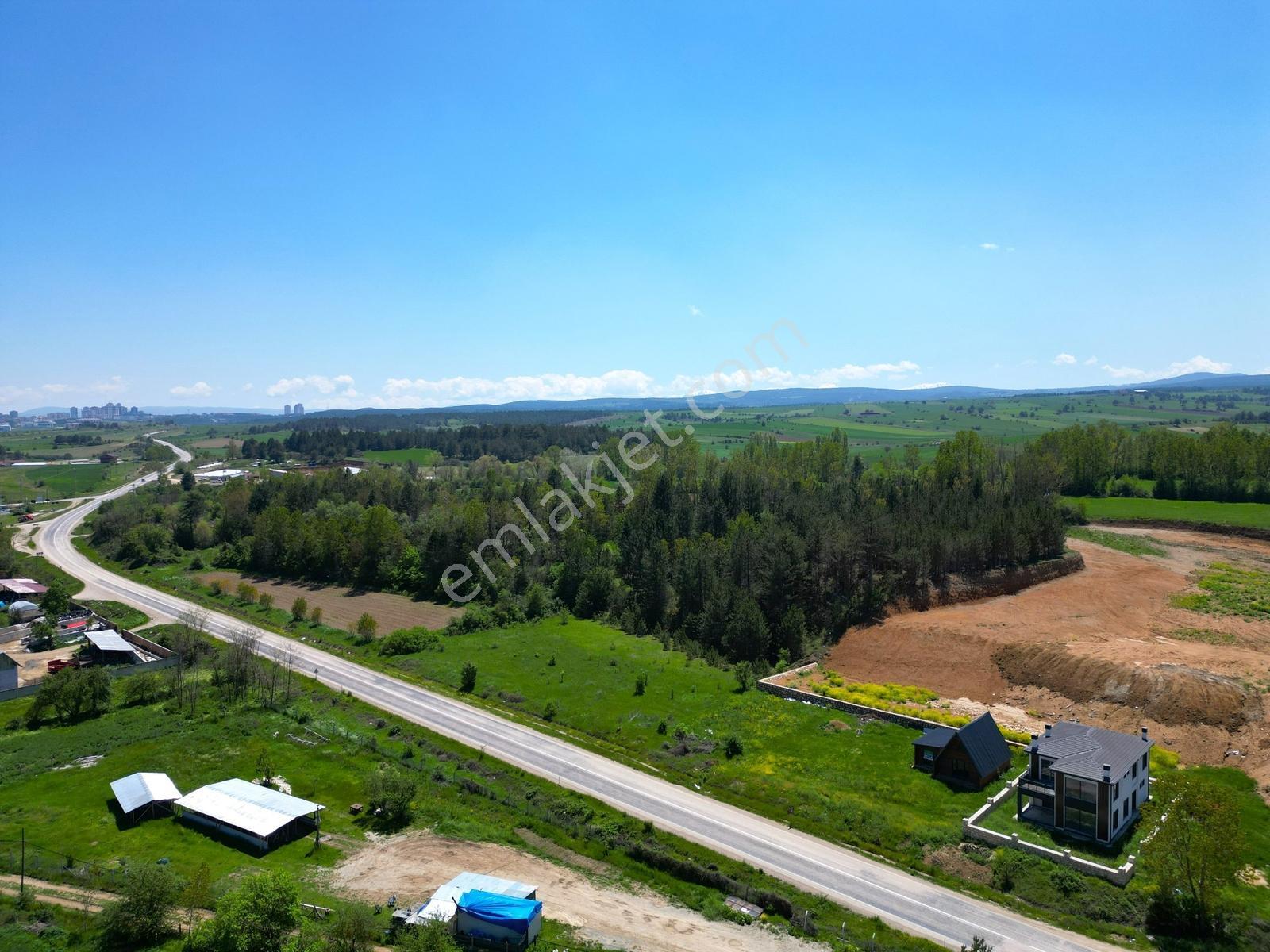 Garanti Emlak'tan Gölköy'de, Ana Yola Cepheli 375 M² İmarlı Arsa - Görsel 6