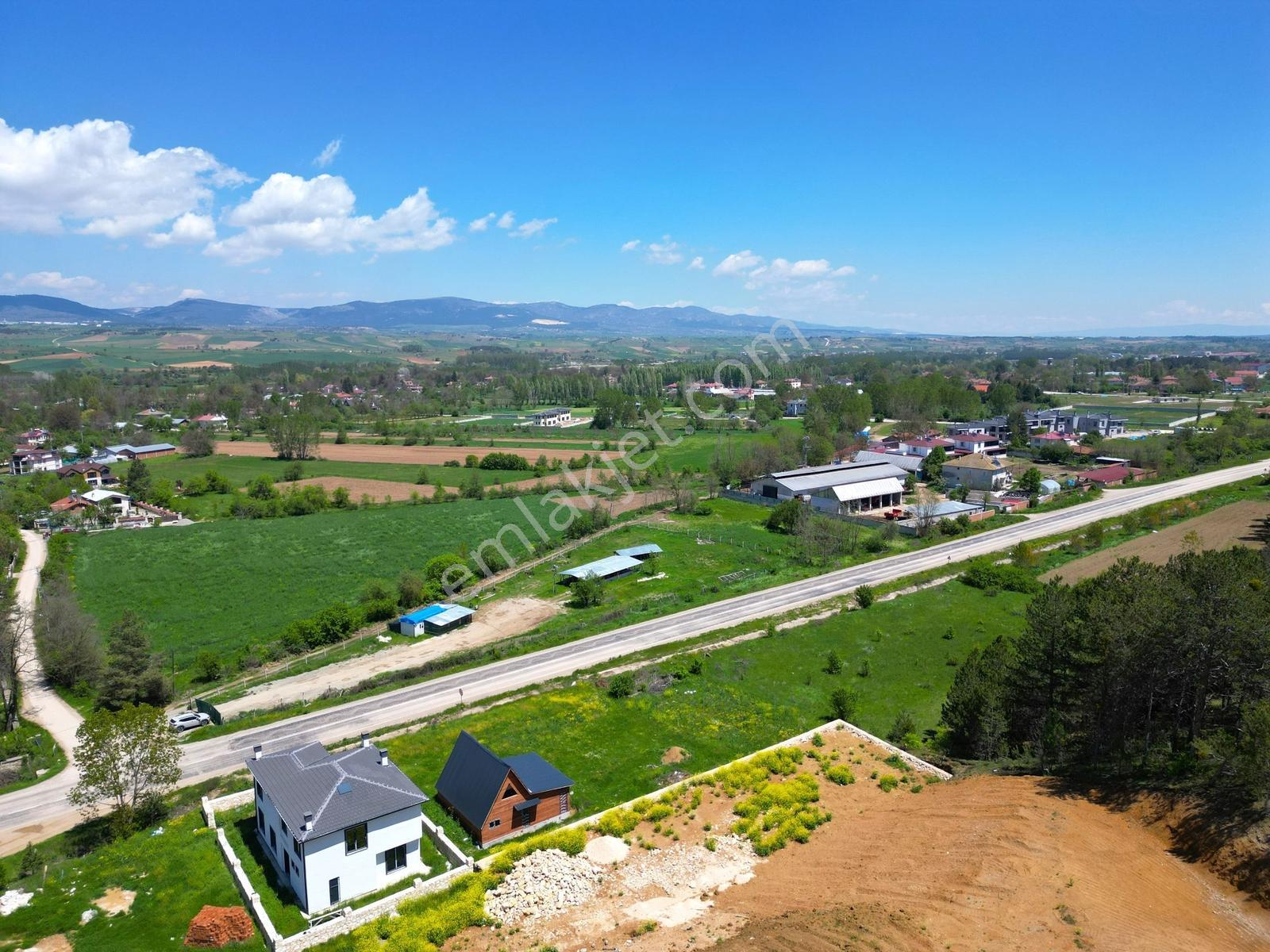 Garanti Emlak'tan Gölköy'de, Ana Yola Cepheli 375 M² İmarlı Arsa - Görsel 22
