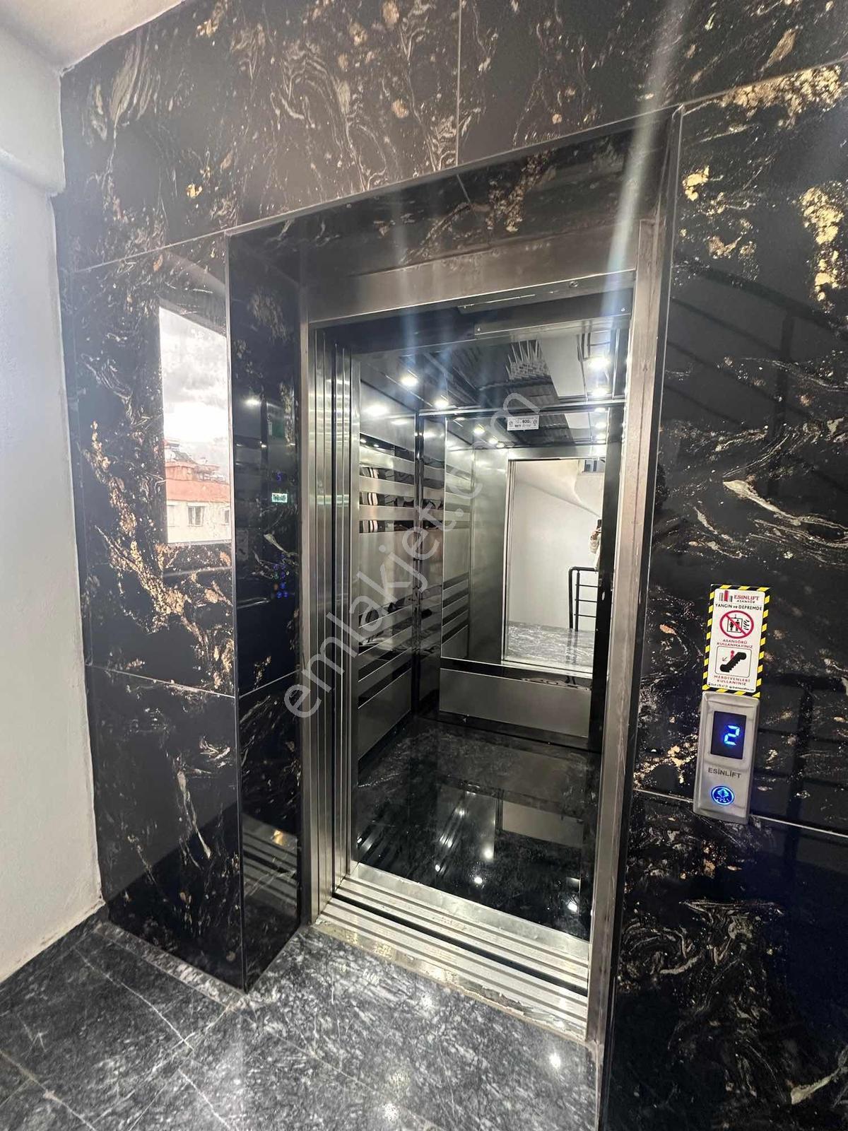 Tramvaya & Hastaneye Yürüme Mesafesinde Ana Cadde Üzeri - Görsel 24