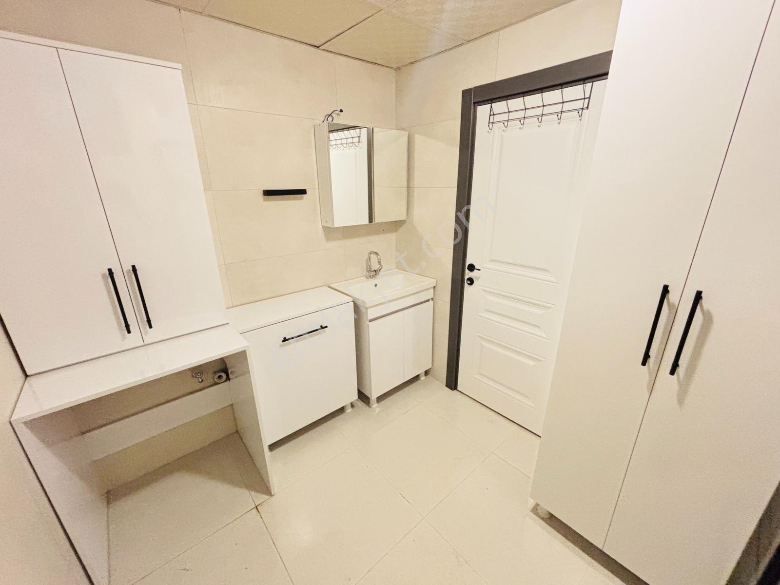 Sevinç'ten Yeni Mah.de Kullanışlı Ayrı Mutfak 2+0 Kiralık Daire - Görsel 32