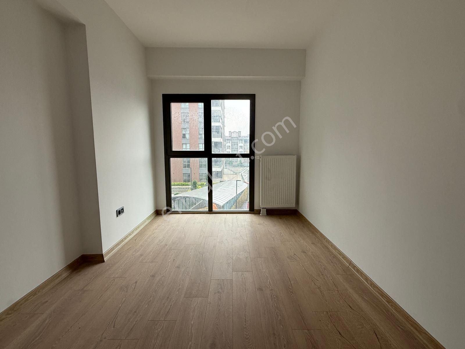 Başakşehir Başakport Projesi Satılık 4+1 Daire Krediye Uygun - Görsel 34