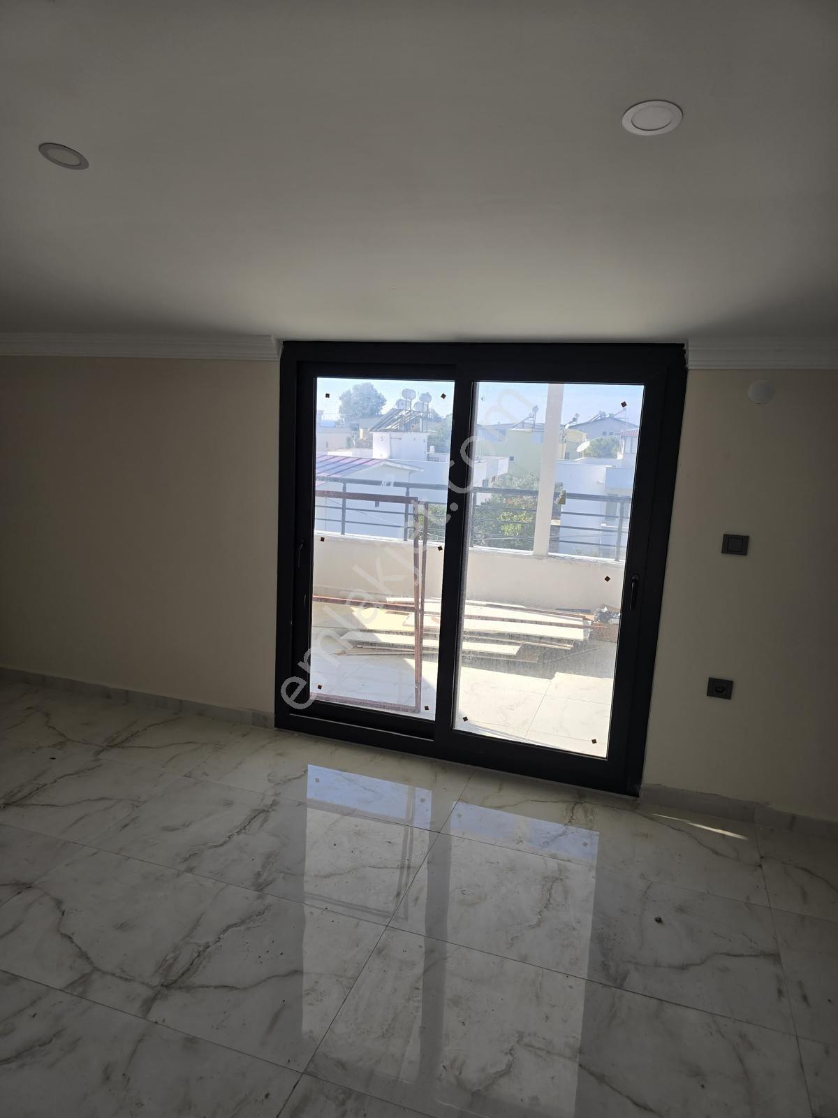 Tüm Müstakil Ayrı Mutfak 4+1 Villa - Görsel 20