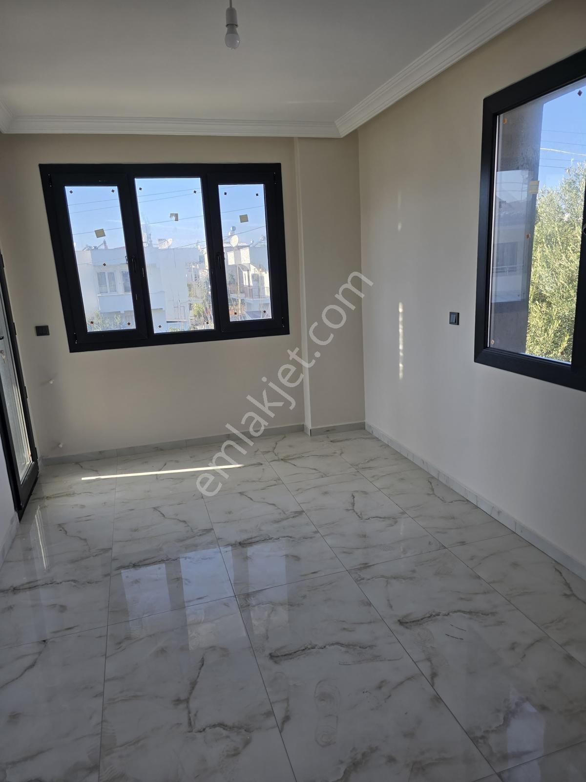 Tüm Müstakil Ayrı Mutfak 4+1 Villa - Görsel 17
