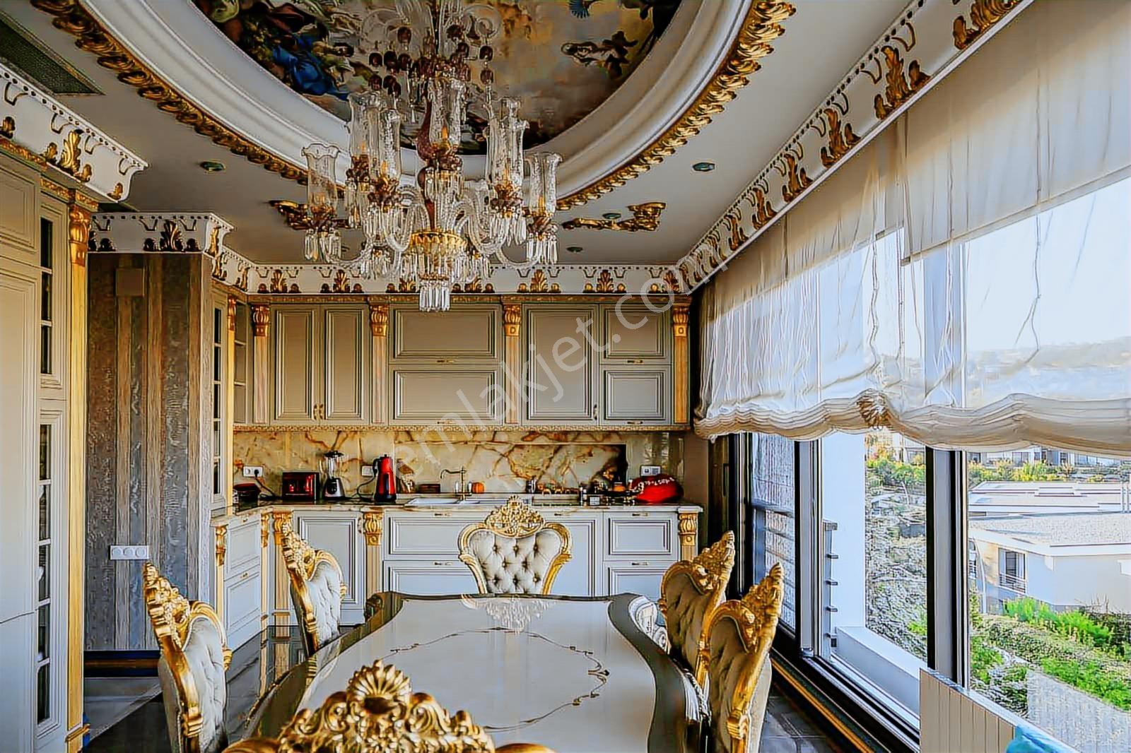 Atlas Terasta Eşyalı & Deniz Manzaralı 4+1